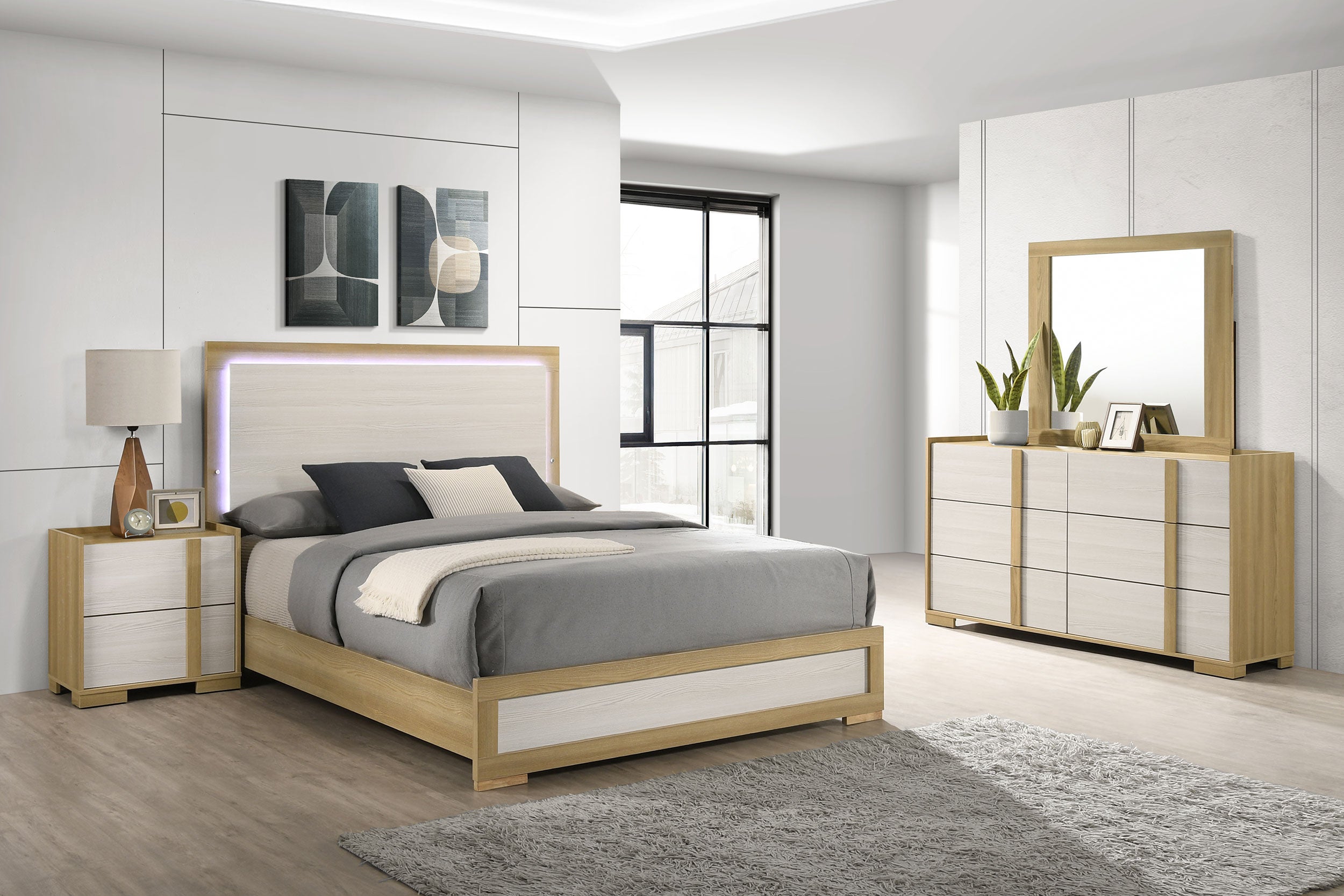 Hyland 4-piece Queen Bedroom Set Natural — view 1