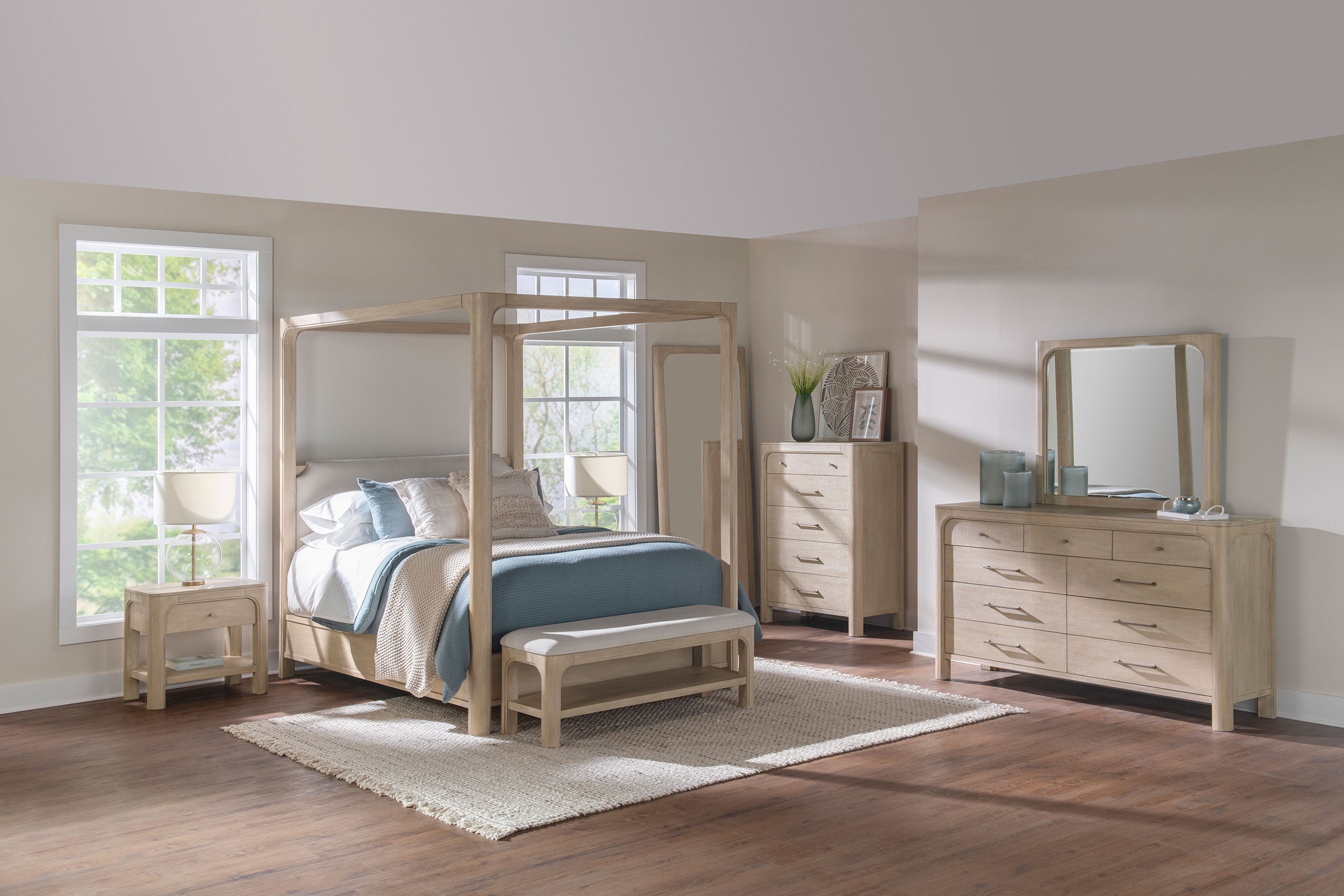 Solano 85-inch California King Canopy Bed Weathered Mango — view 14