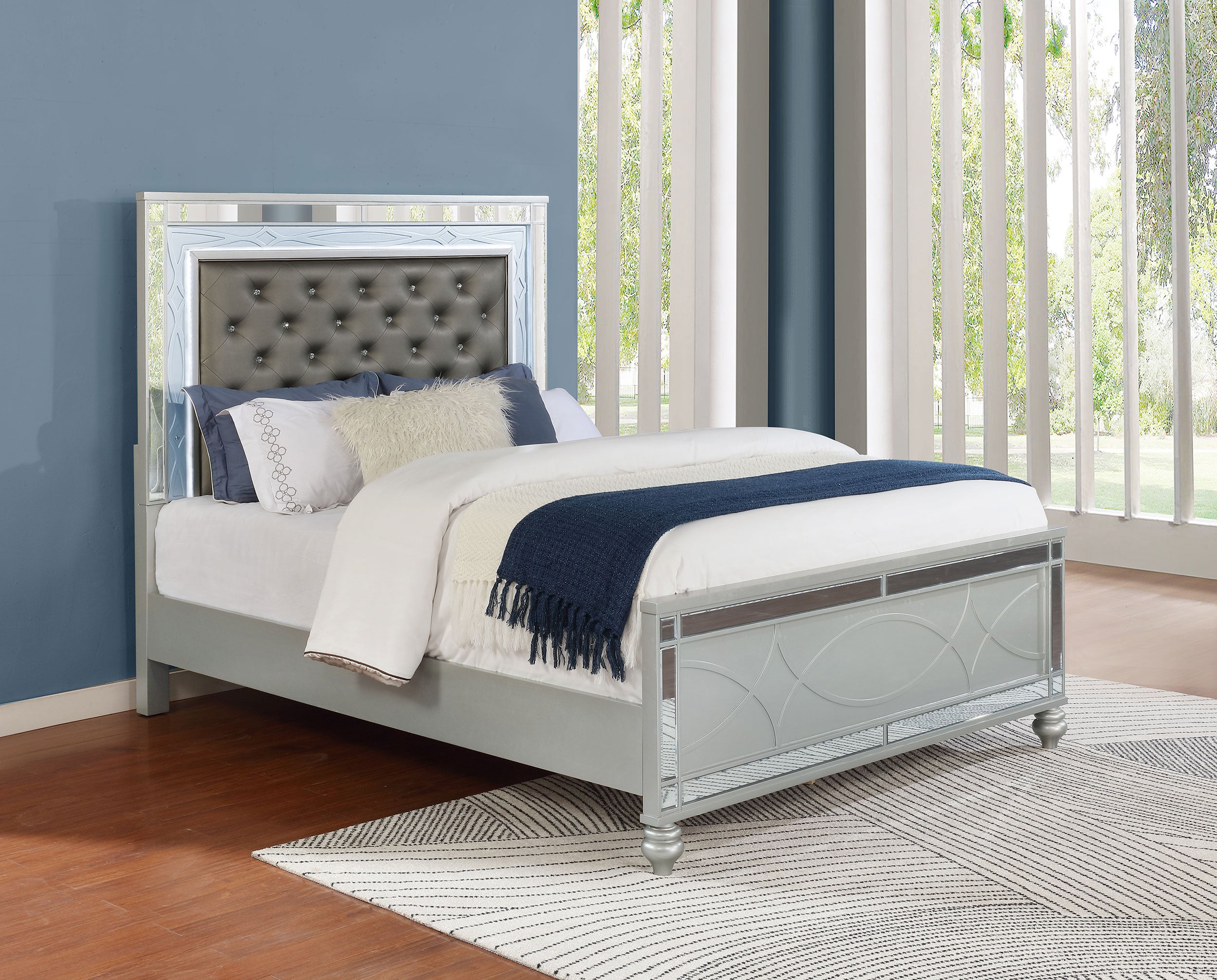 Gunnison Wood California King LED Panel Bed Silver Metallic — view 2