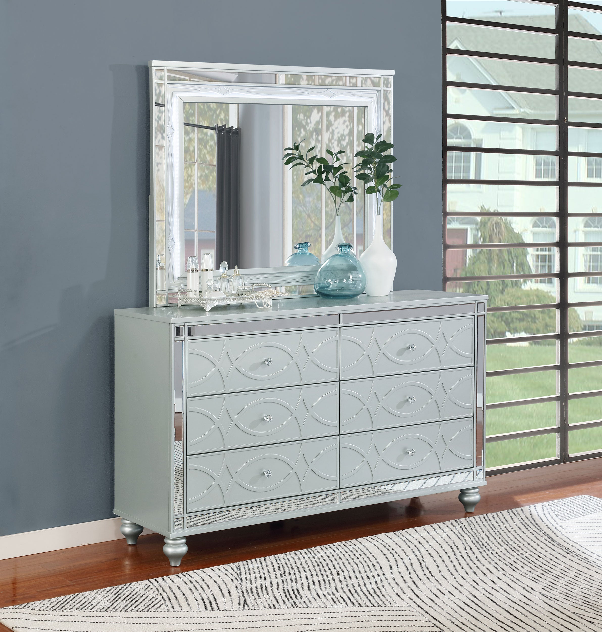 Gunnison 6-drawer Dresser with Mirror Silver Metallic — view 2