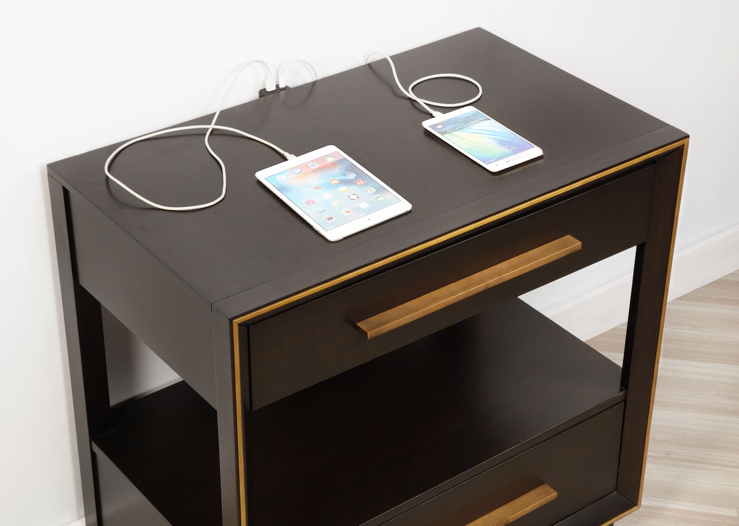 Durango 2-drawer Nightstand Smoked Peppercorn — view 8