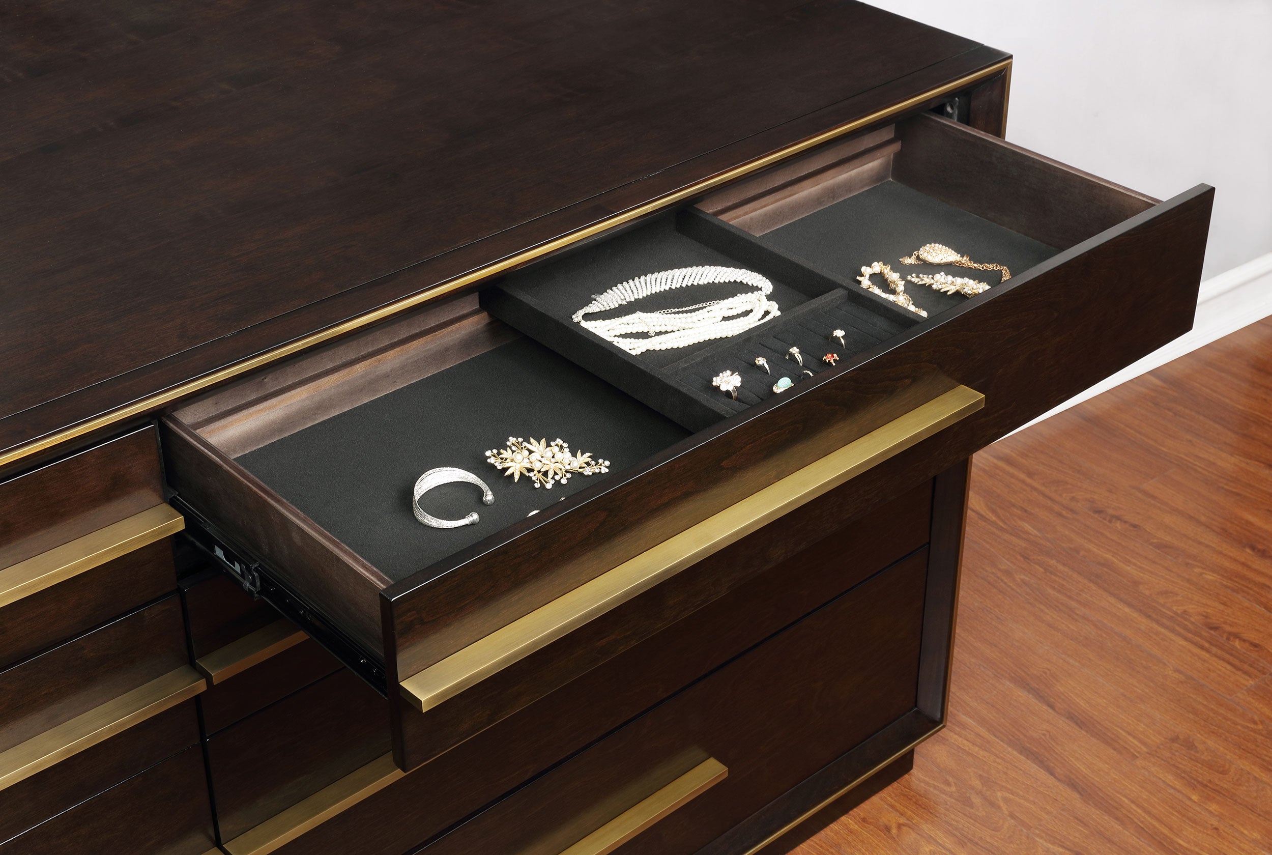 Durango 8-drawer Dresser Smoked Peppercorn — view 12