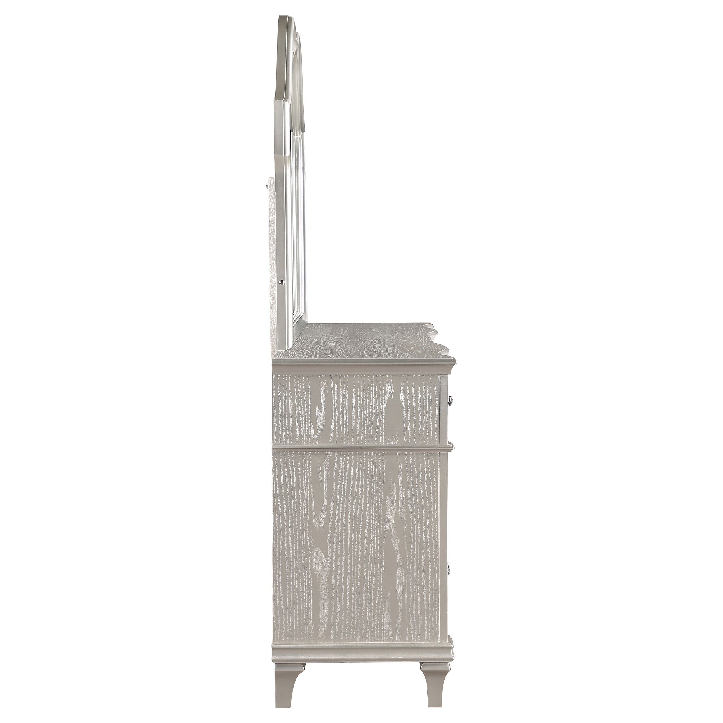 Evangeline 9-drawer Dresser with Mirror Silver Oak — view 9