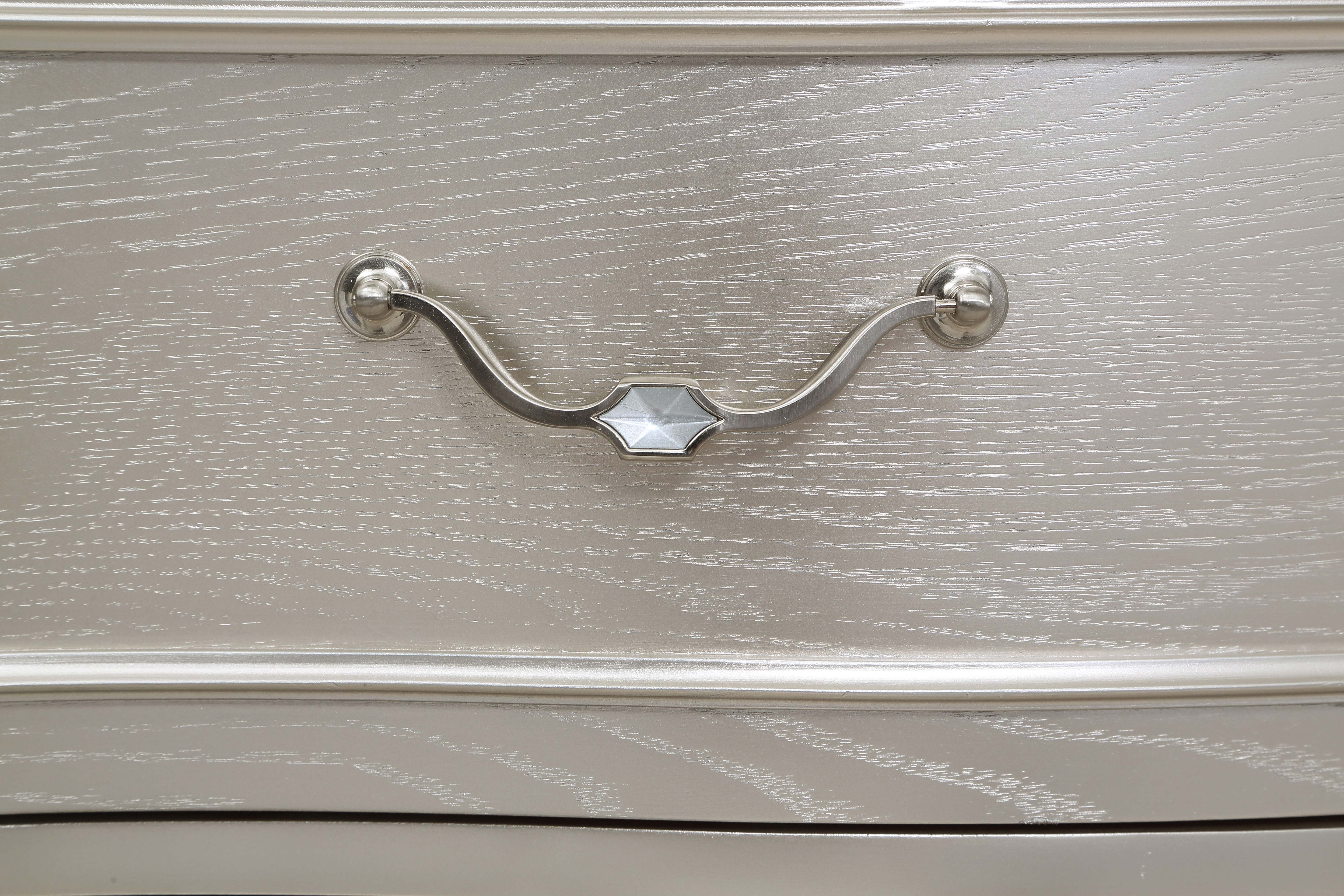 Evangeline 6-drawer Bedroom Chest Silver Oak — view 12