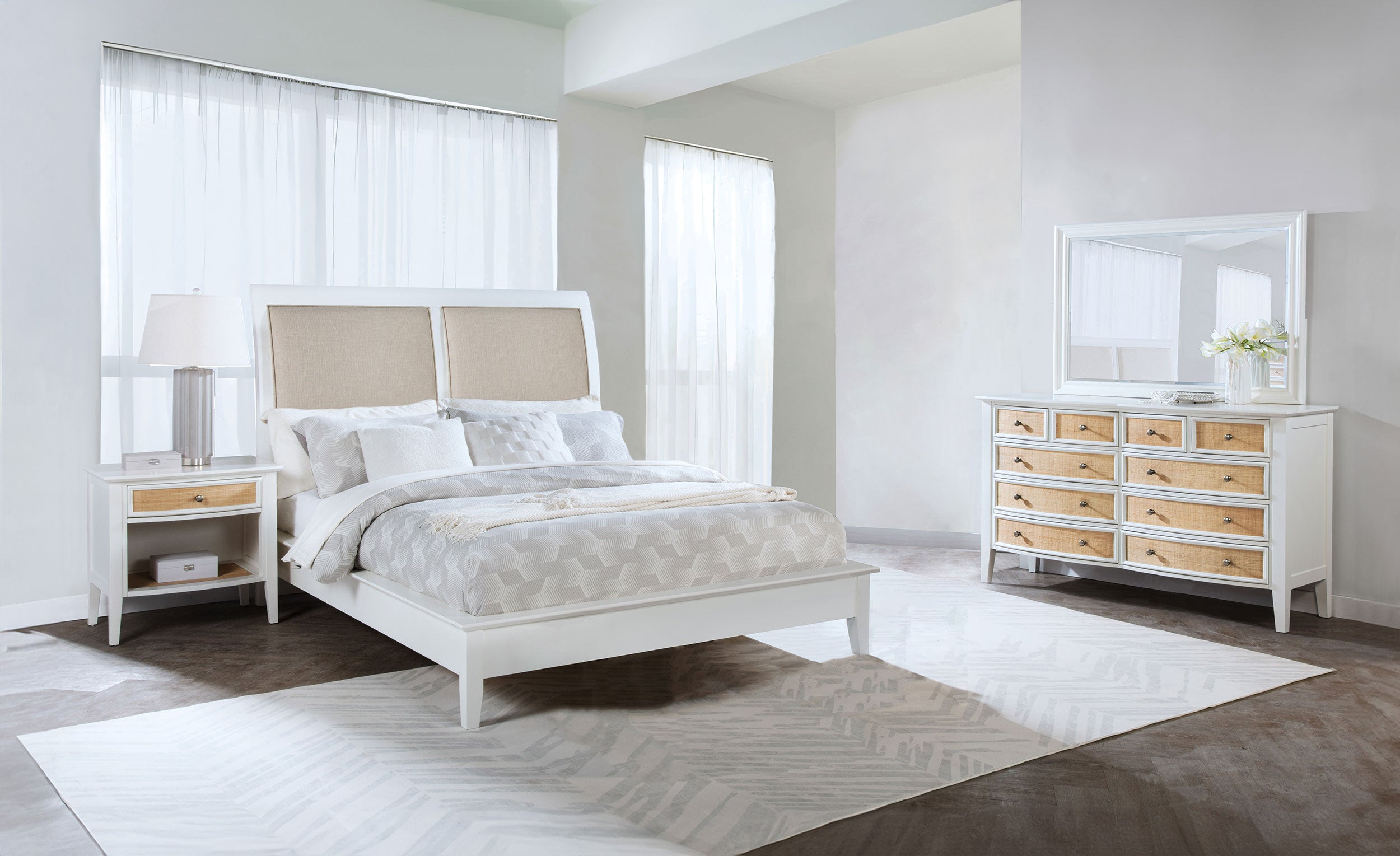 Bexhill 4-piece Queen Bedroom Set White — view 1