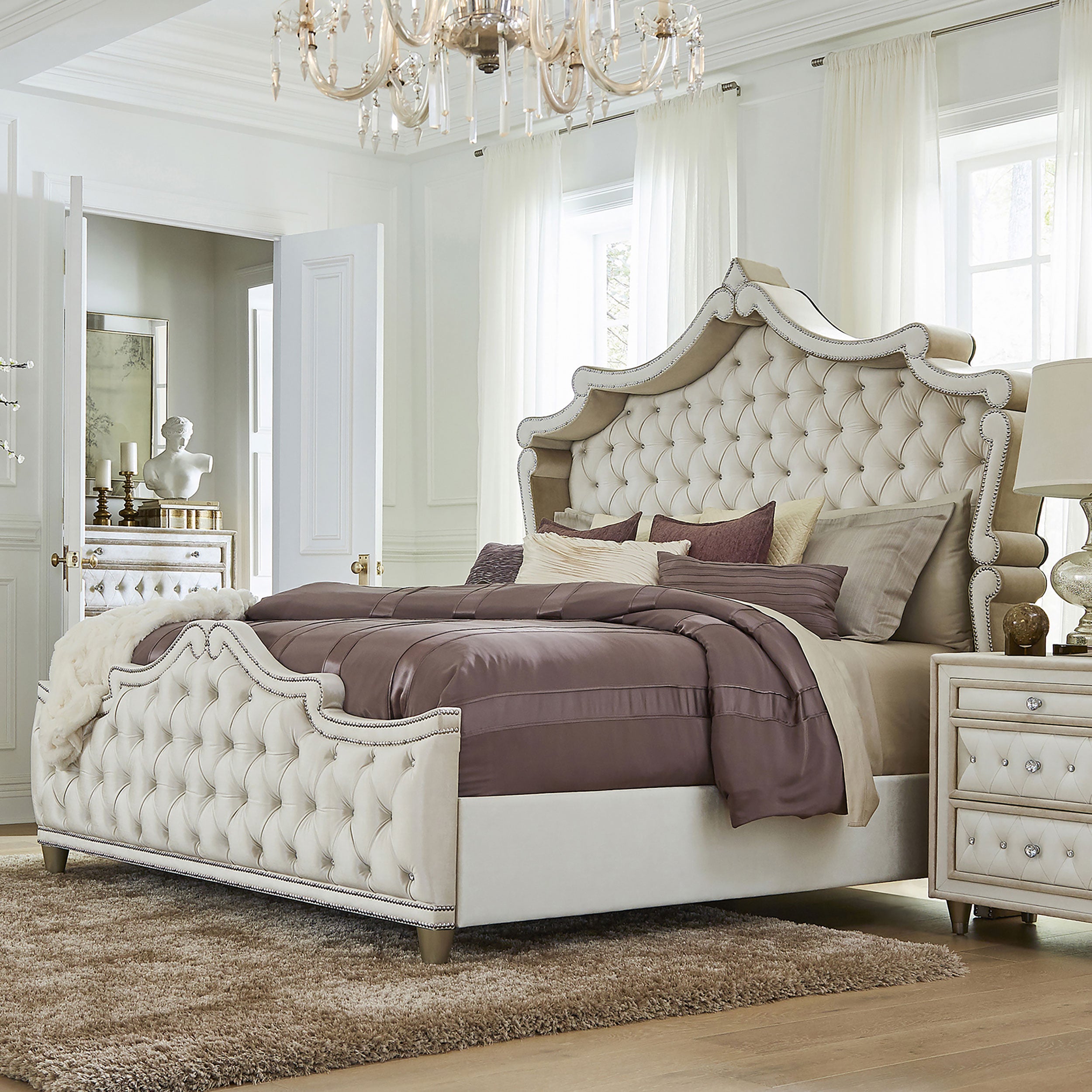 Antonella Upholstered Queen Panel Bed Ivory and Camel — view 2