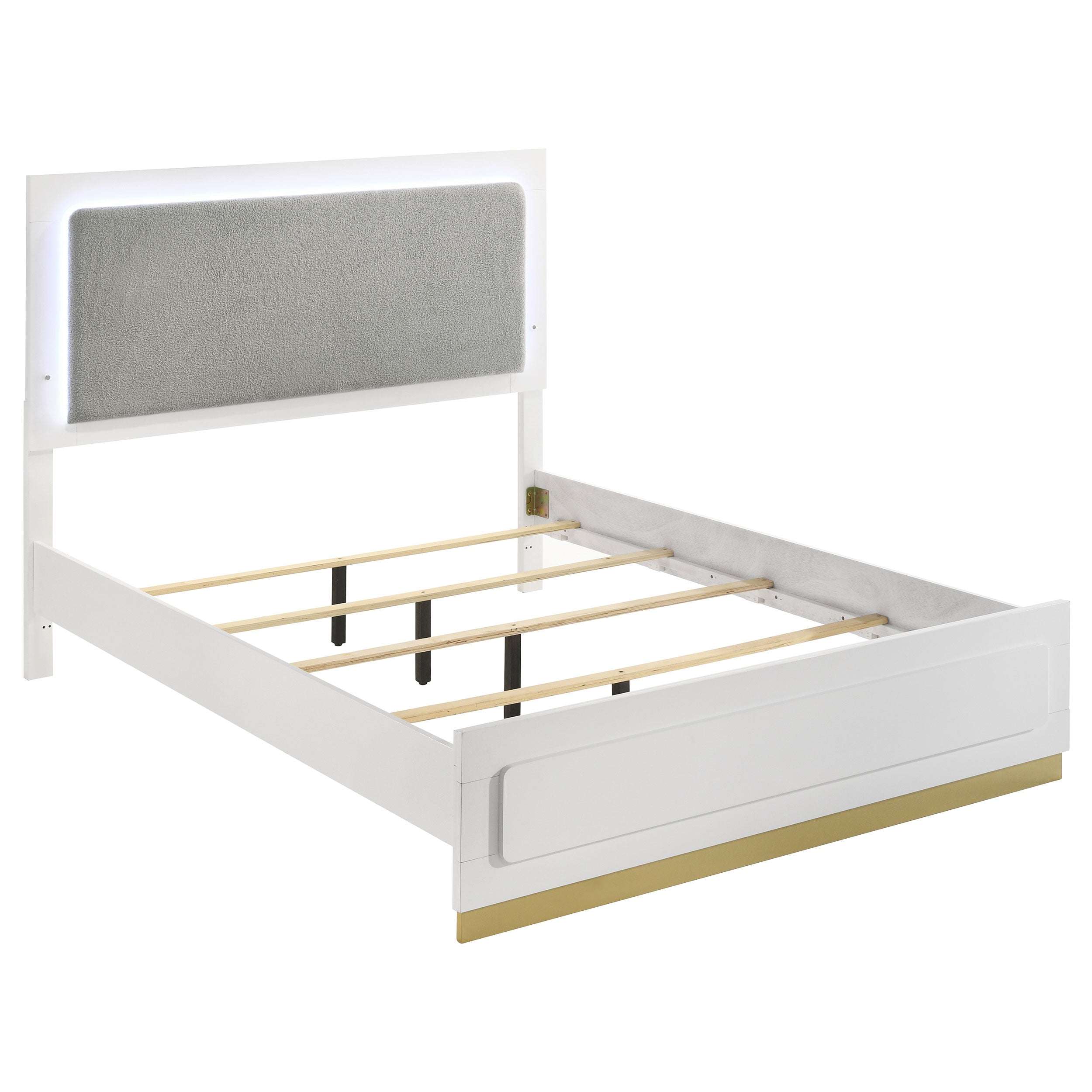 Caraway 4-piece California King Bedroom Set White — view 3