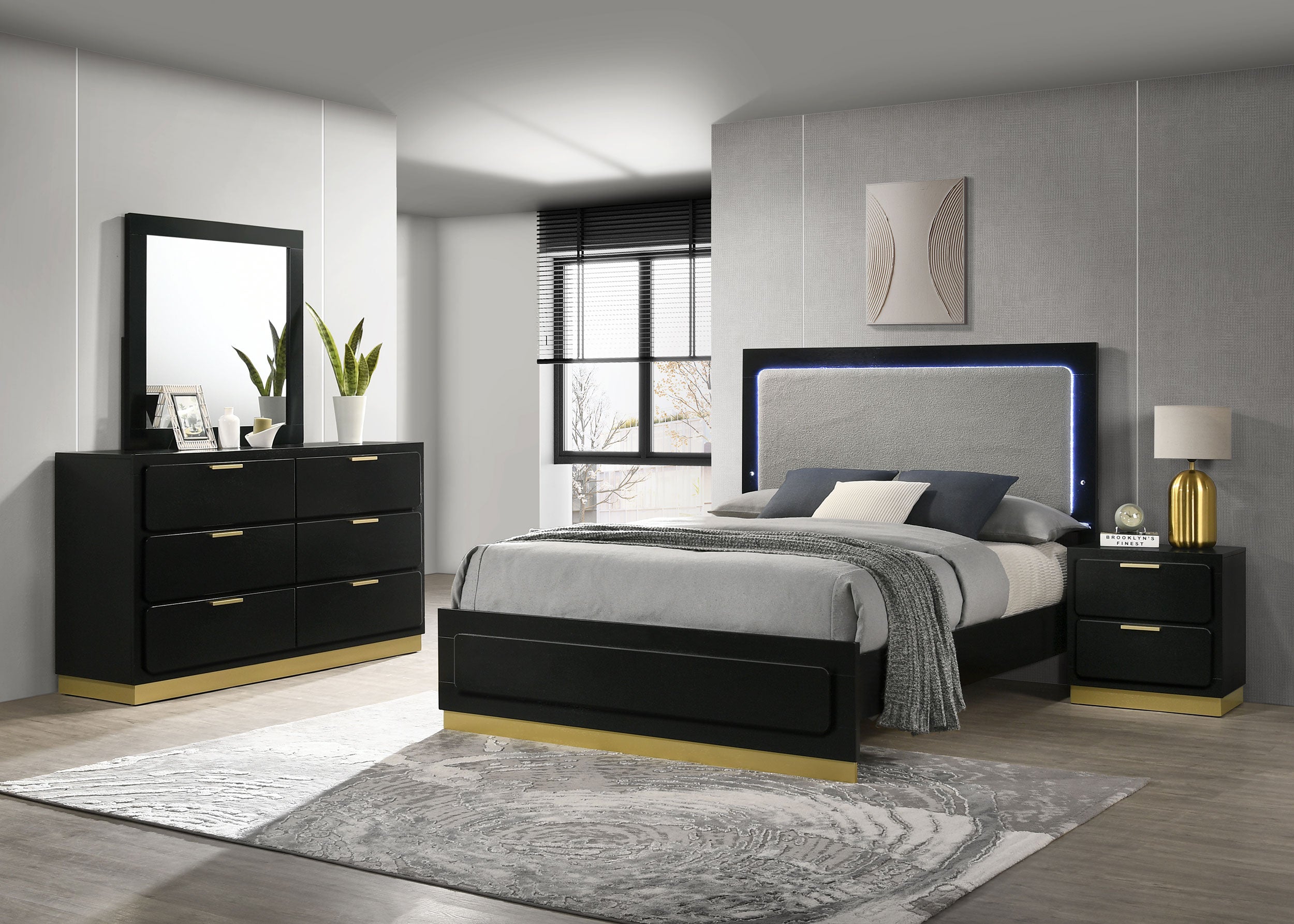 Caraway 4-piece Eastern King Bedroom Set Black — view 1