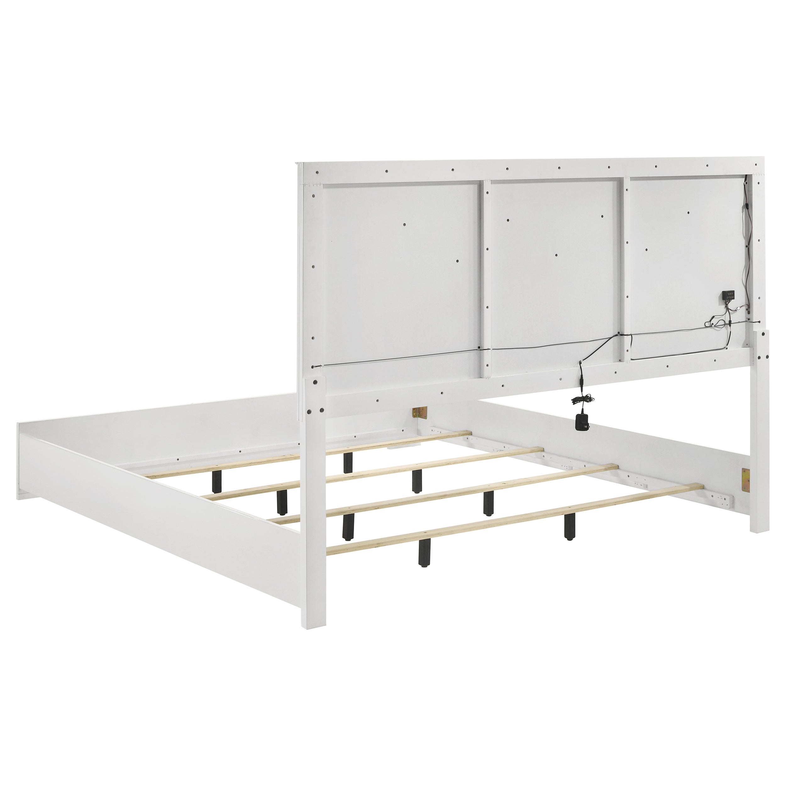Ives 5-piece Eastern King Bedroom Set White High Gloss — view 4