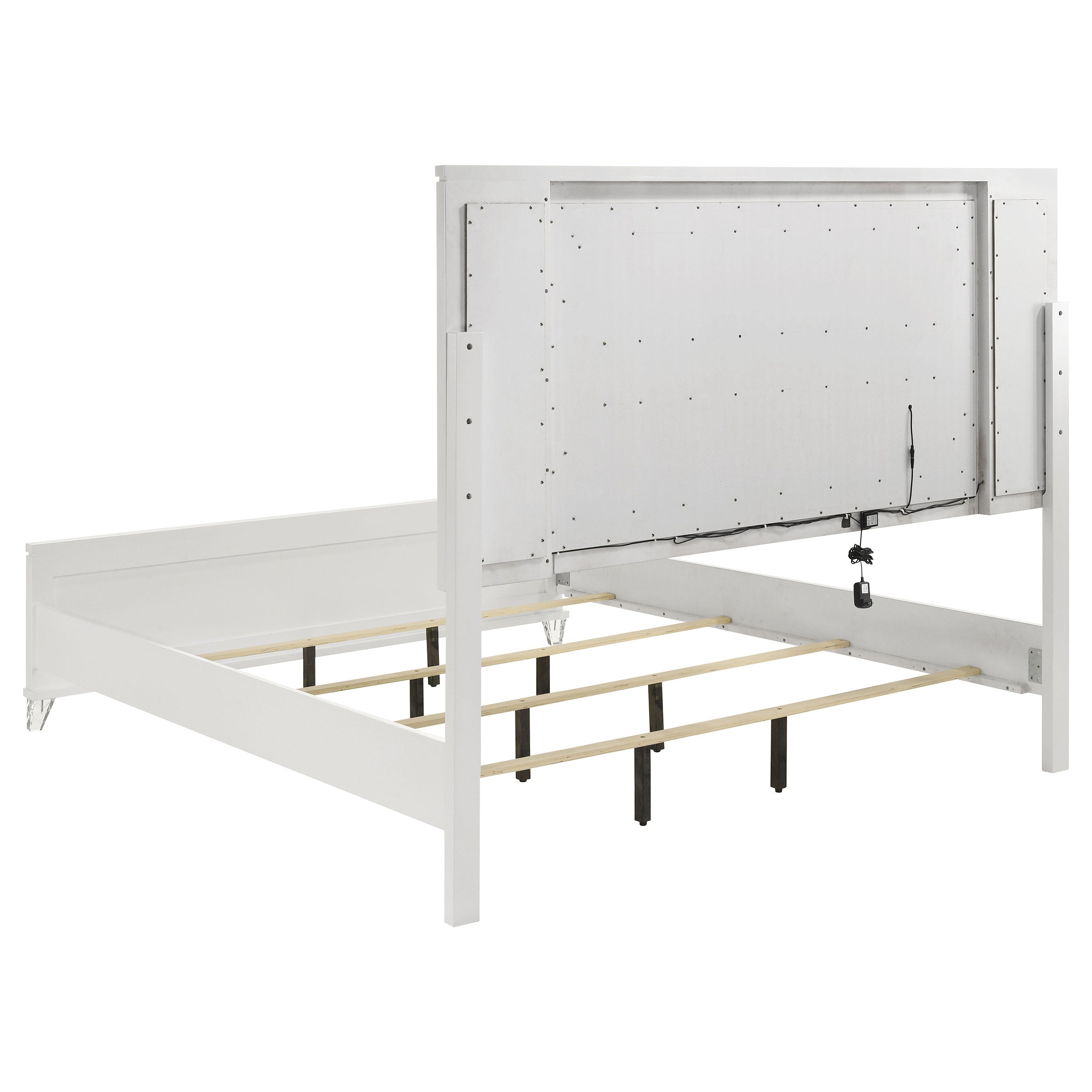 Marmore 4-piece Eastern King Bedroom Set White — view 4