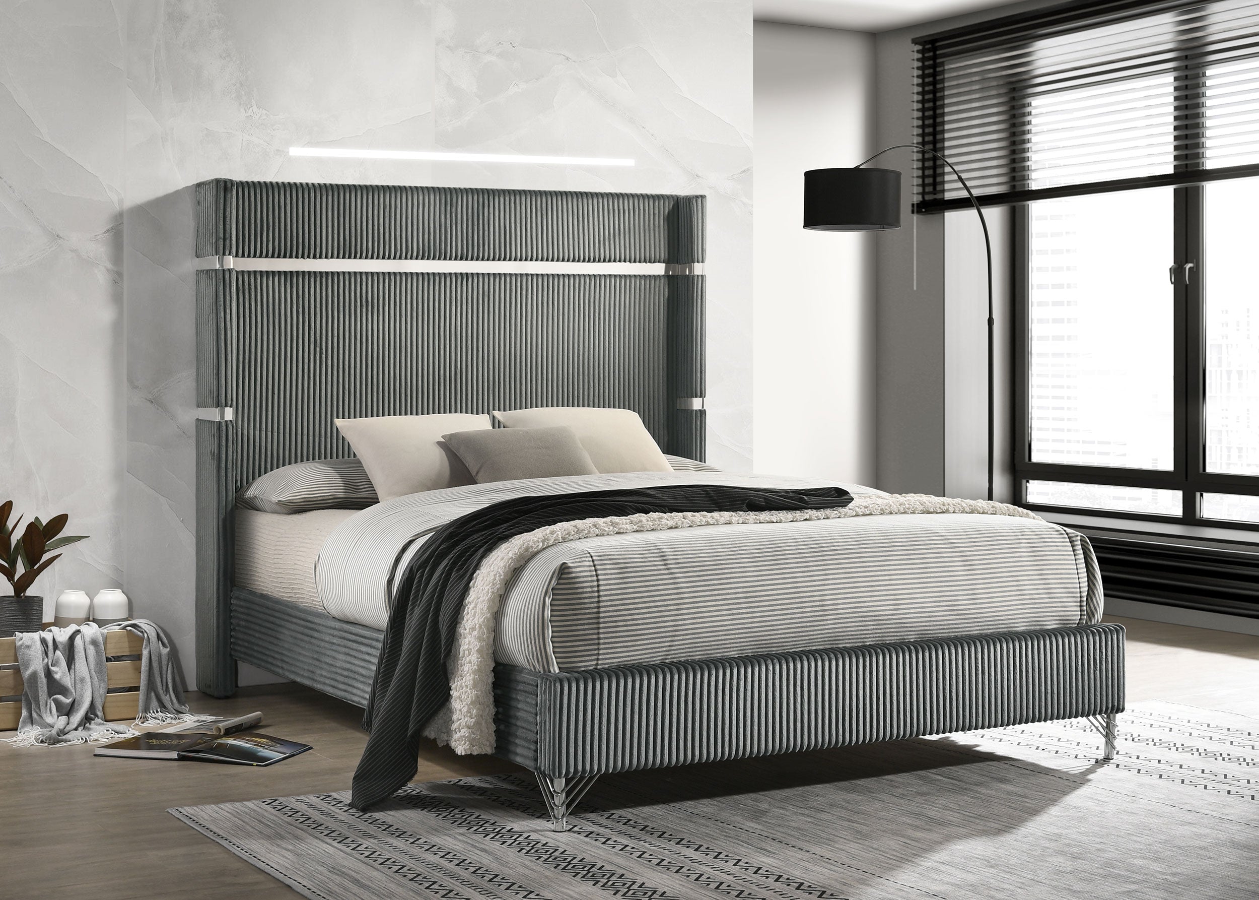 Lucia 61-inch Upholstered Queen Wingback Bed Grey — view 2