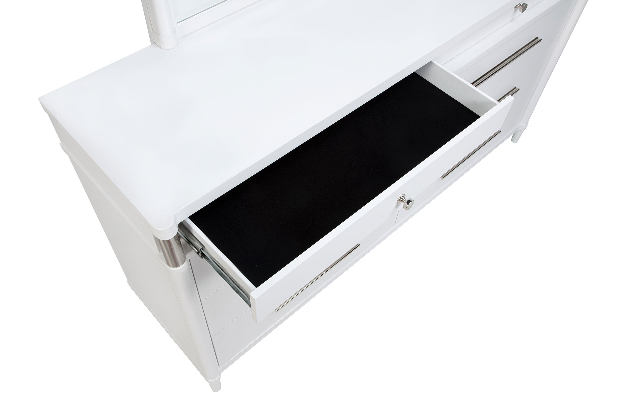 Gracemont 8-drawer Bedroom Dresser with Mirror White — view 10