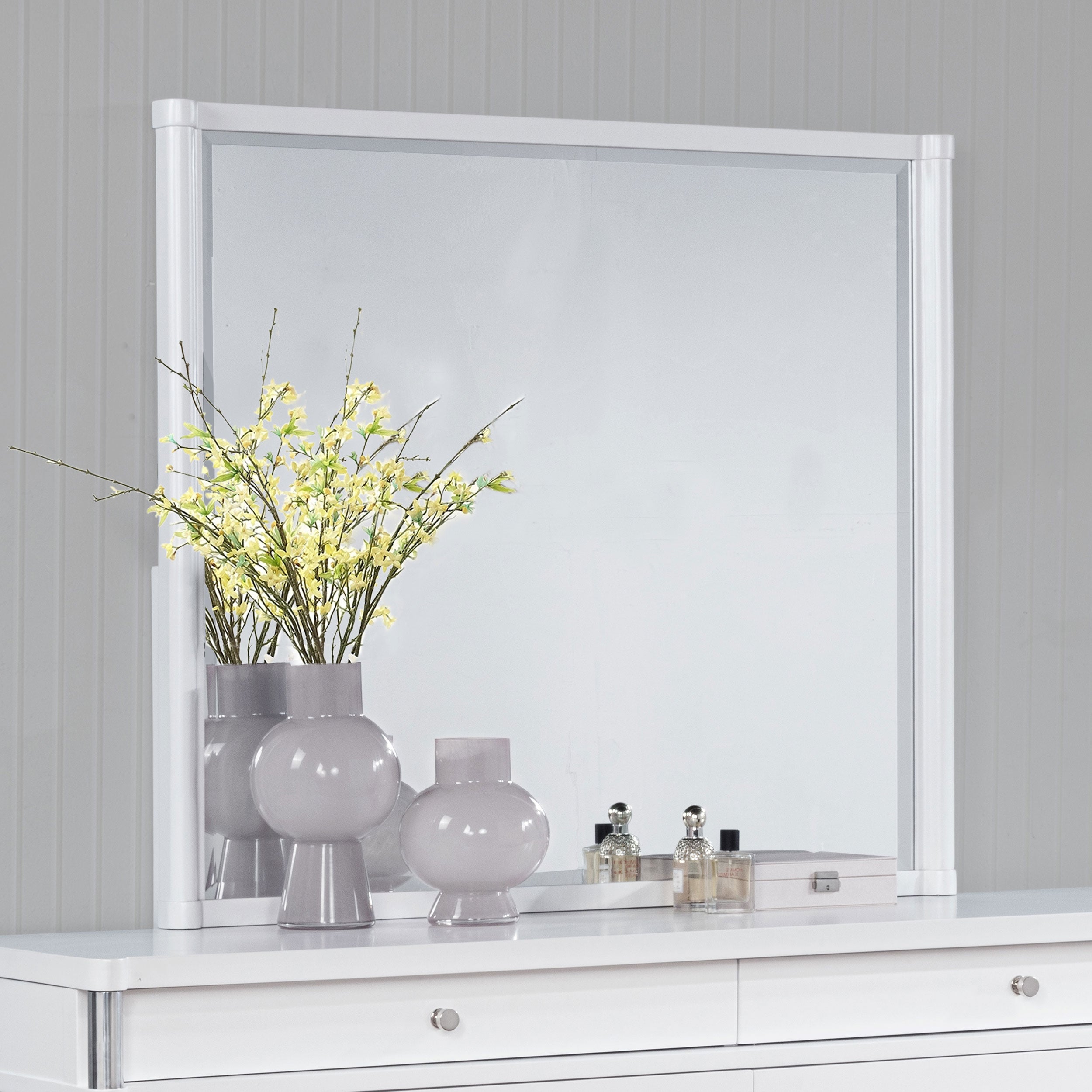 Gracemont Dresser Mirror White — view 2