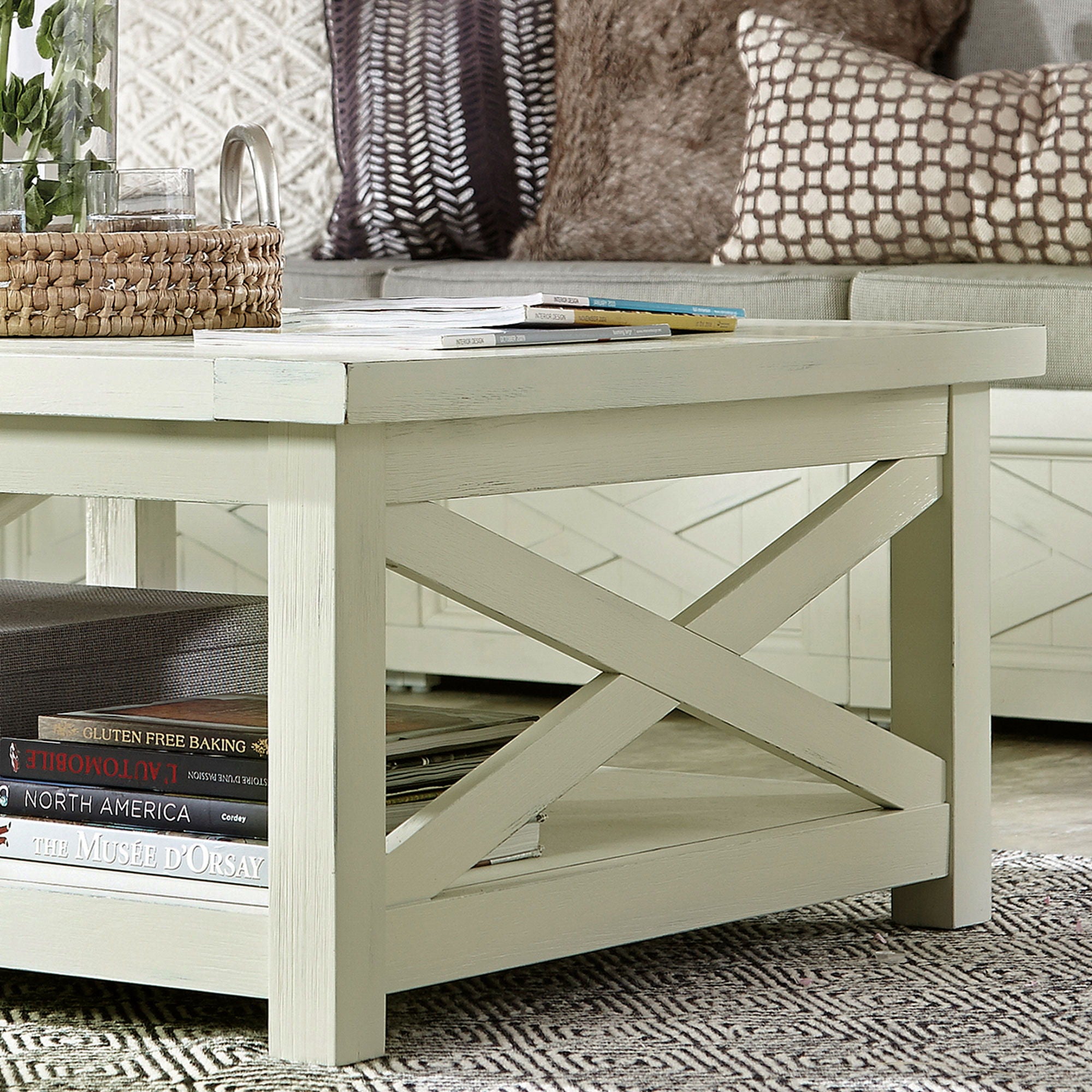Seaside Lodge - Table
