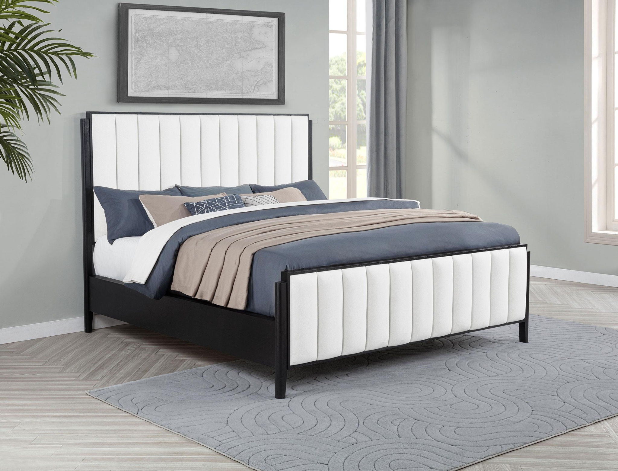 Brookmead 60-inch Upholstered California King Bed Black