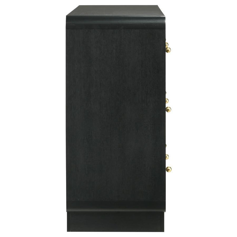 Cavelle - 6-Drawer Dresser