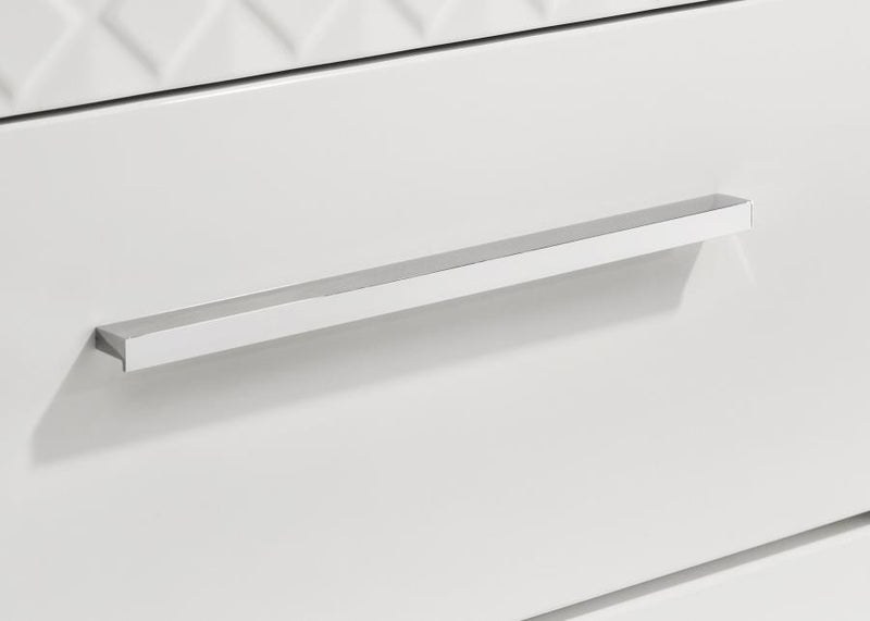 Ives - 5-Drawer Bedroom Chest