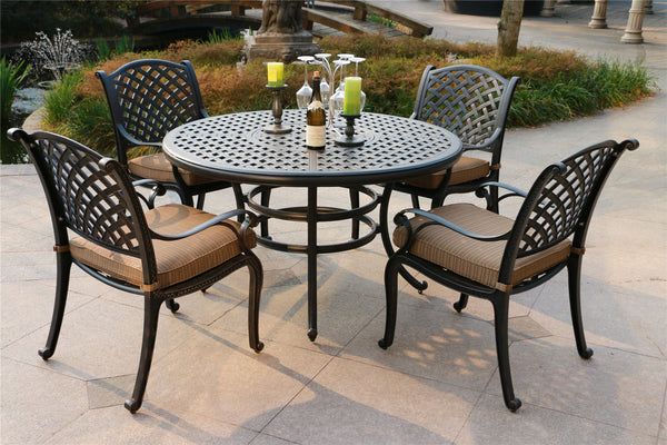 Round 4 Person 51.97" Long Dining Set With Cushions