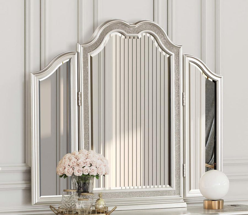 Evangeline - Tri - Fold Vanity Mirror - Silver Oak