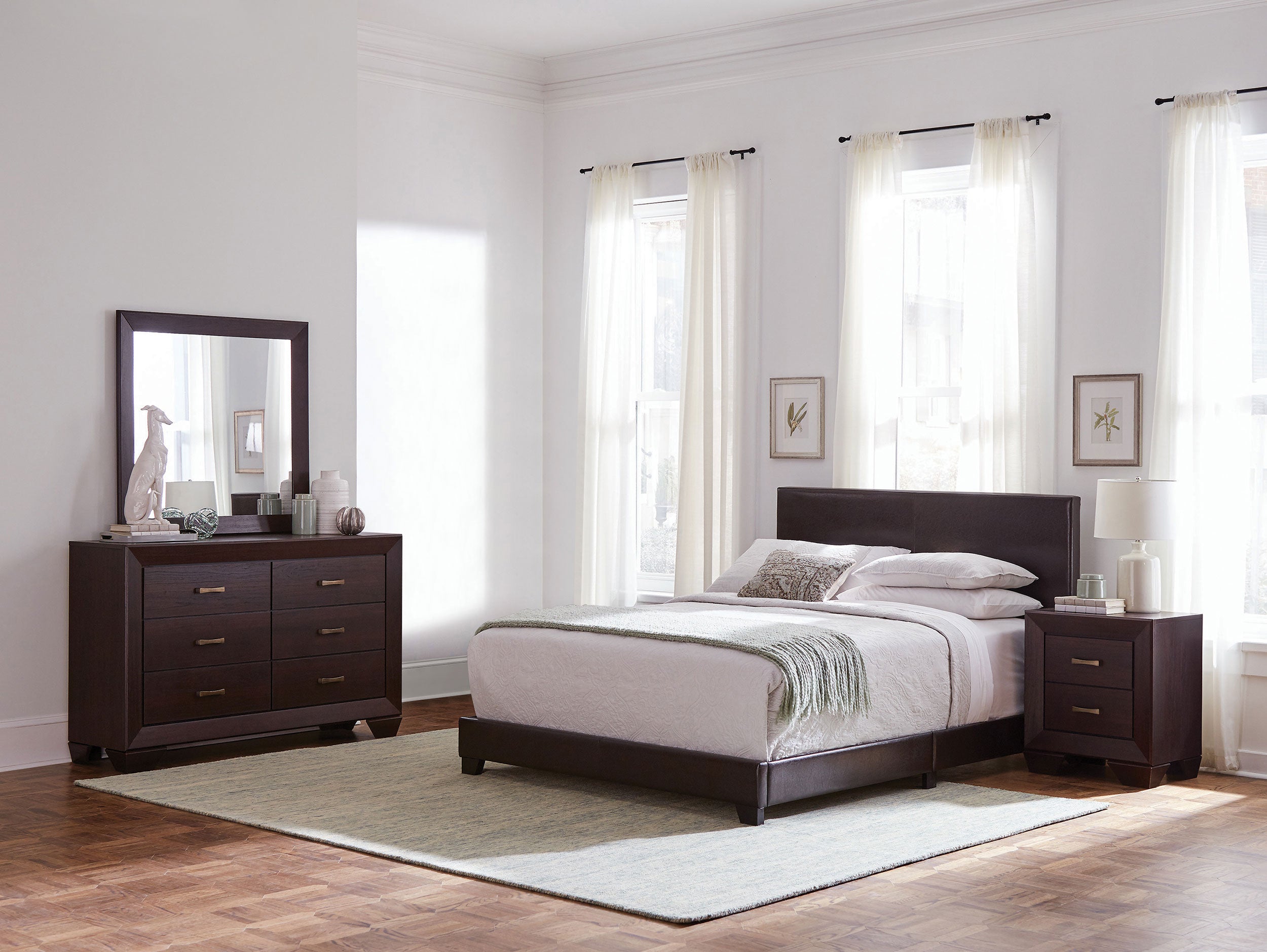 Dorian 4-piece Queen Bedroom Set Dark Cocoa — view 2