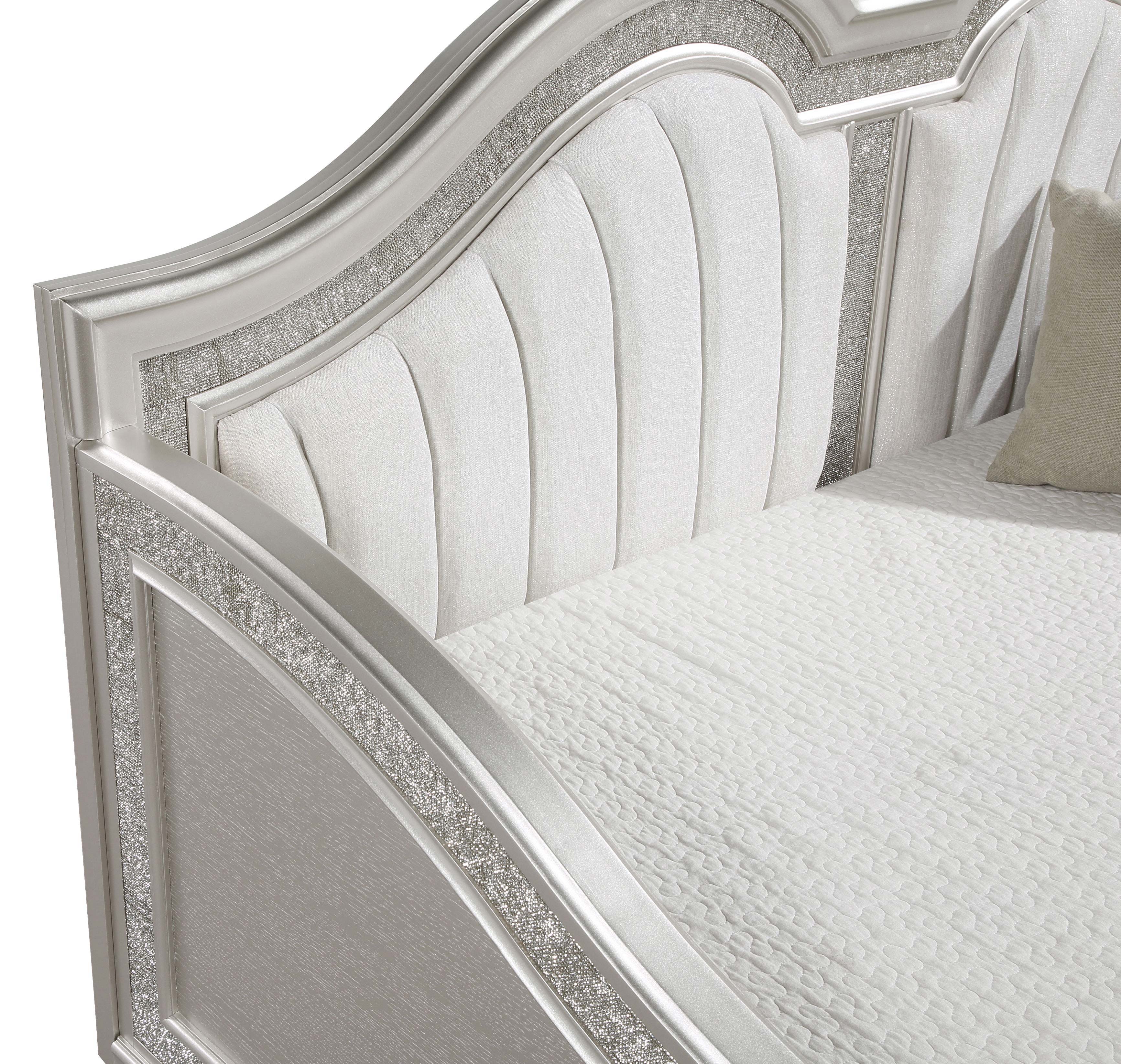 Evangeline Upholstered Twin Daybed Silver Oak — view 11