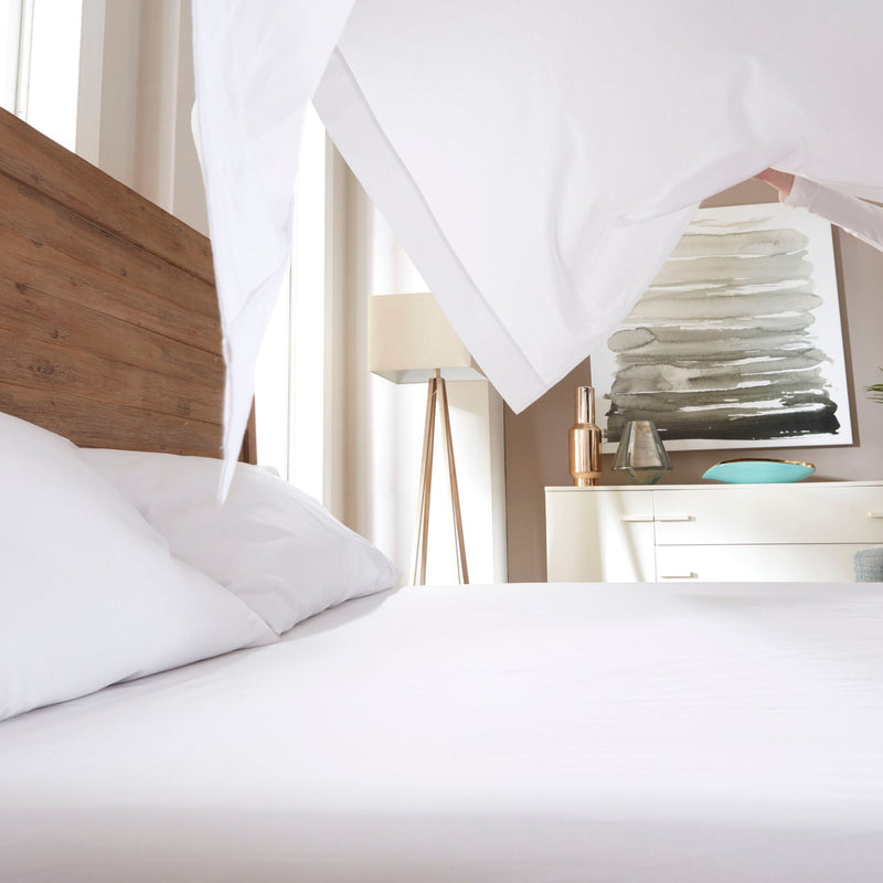 Sheet Set Luxurious Supima Cotton, Wrinkle Resistant, Breathable, With 2 Ghostgrip Band