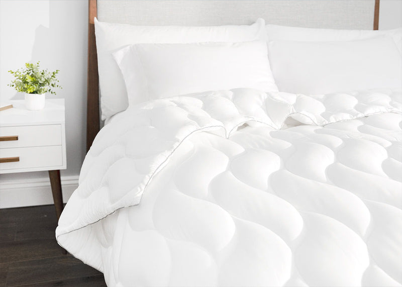 Performance - Medium Weight Comforter