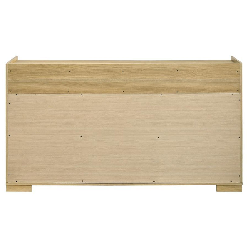 Hyland - 6-Drawer Dresser - Natural