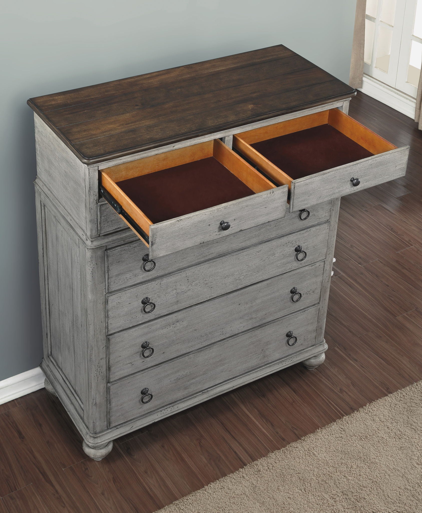 Plymouth - Drawer Chest - Gray