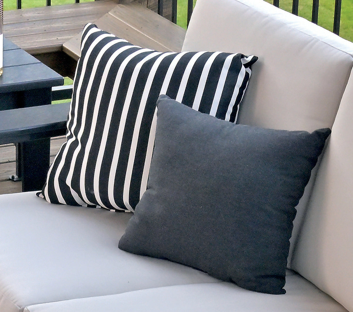 LuxCraft 4' Cushion