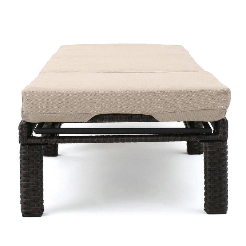 Puerta - Chaise Lounge Frame Cushion Outdoor Wicker Iron - Beige / Dark Brown