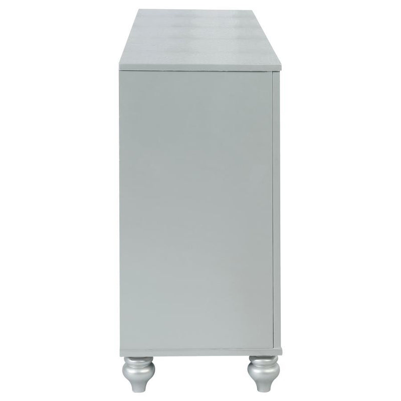 Gunnison - 6-Drawer Dresser - Silver Metallic