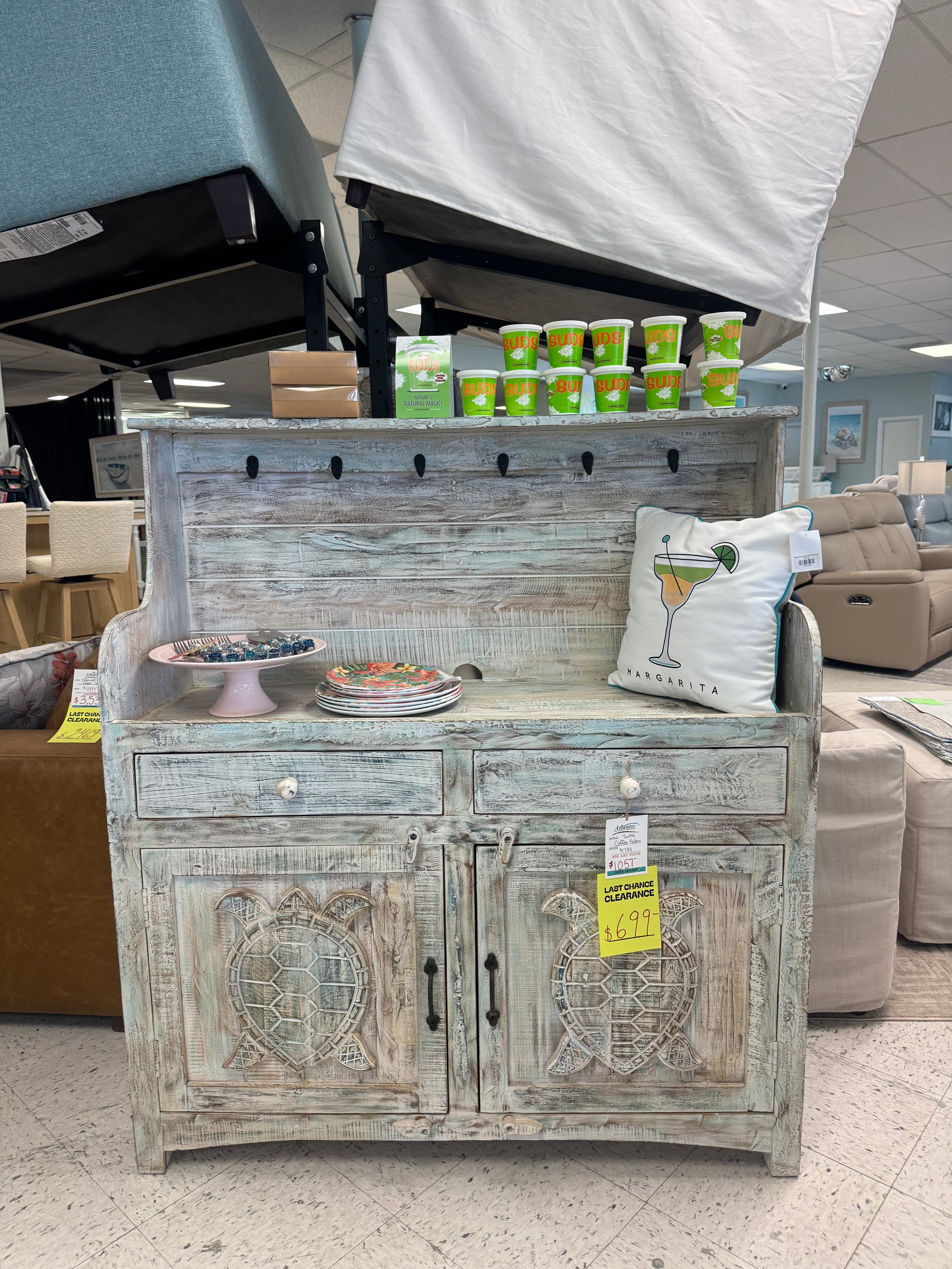 Coffee Hutch with Turtle