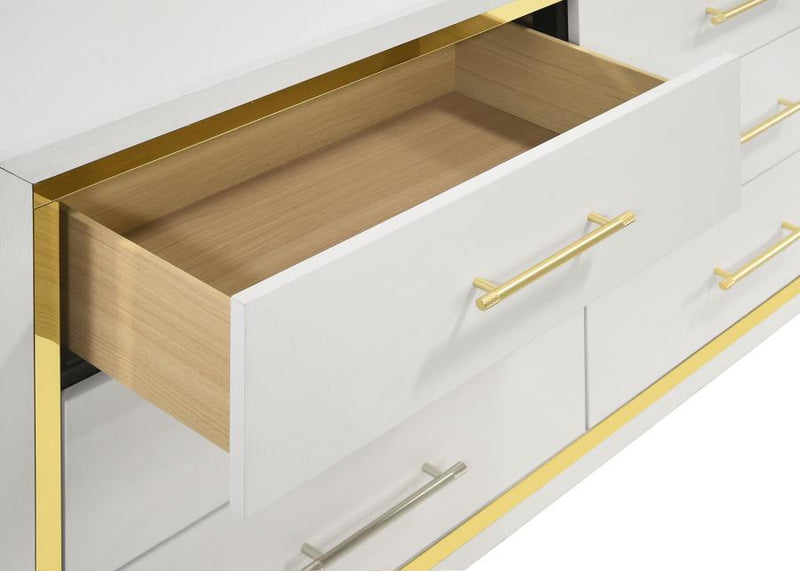 Lucia - Bedroom Set With Upholstered Wingback Panel Bed
