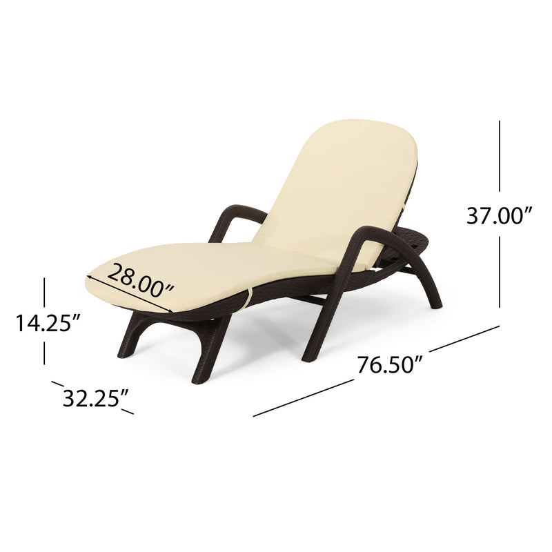 Mikael - Chaise Lounge With Cushion