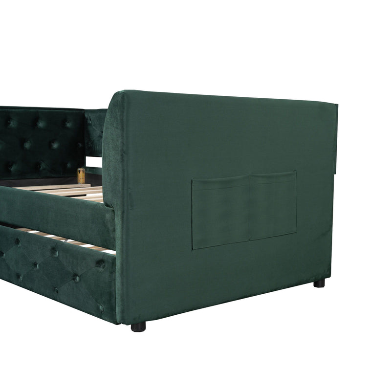 Upholstered Tufted Daybed With Trundle