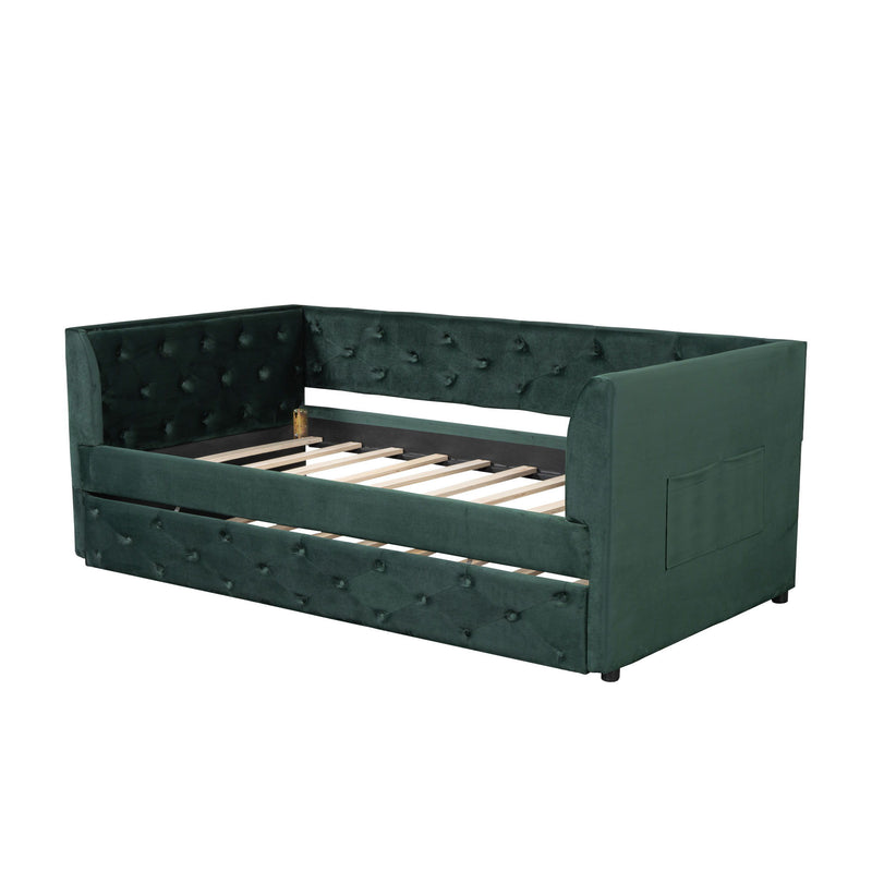 Upholstered Tufted Daybed With Trundle