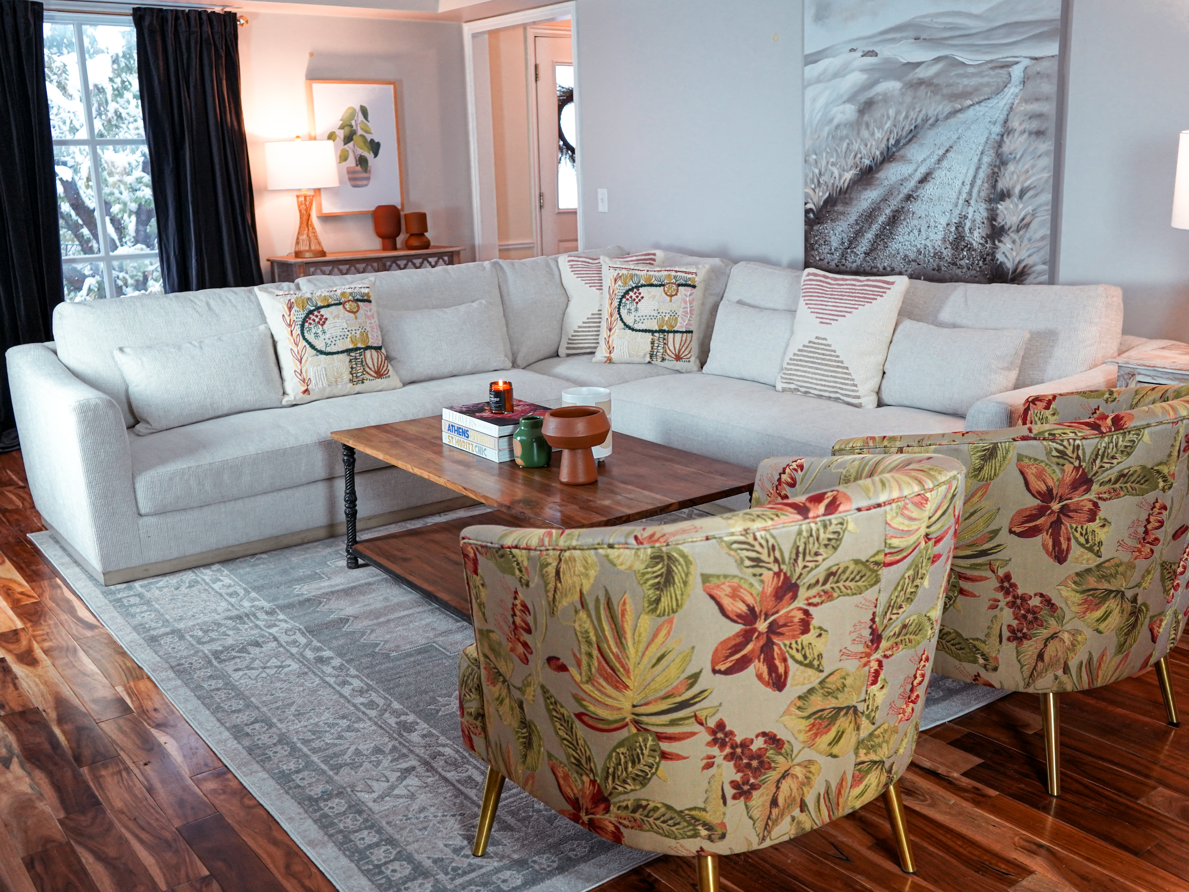 Mila Cream Sectional