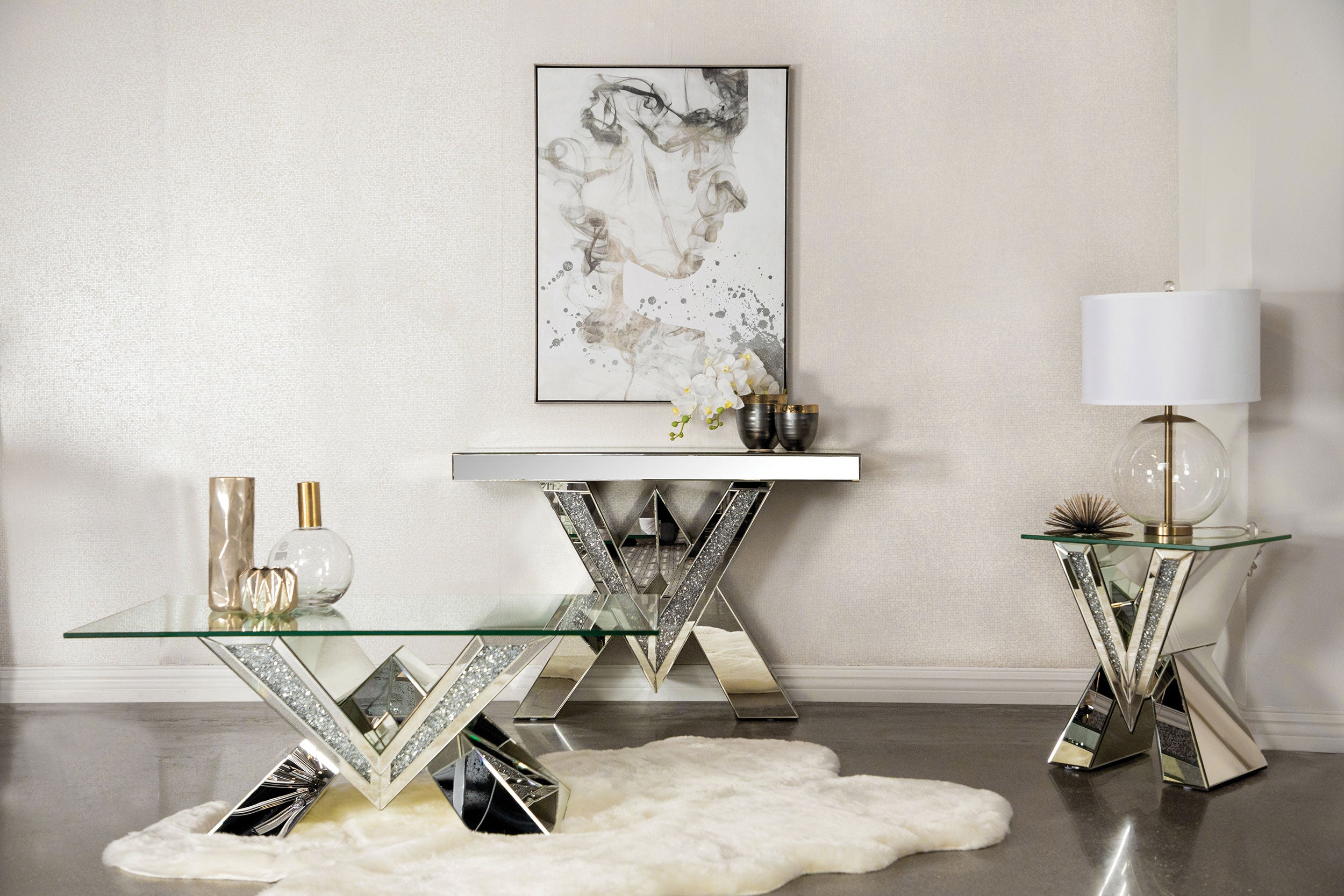 Taffeta V-shaped Mirrored Entryway Console Table Silver — view 4