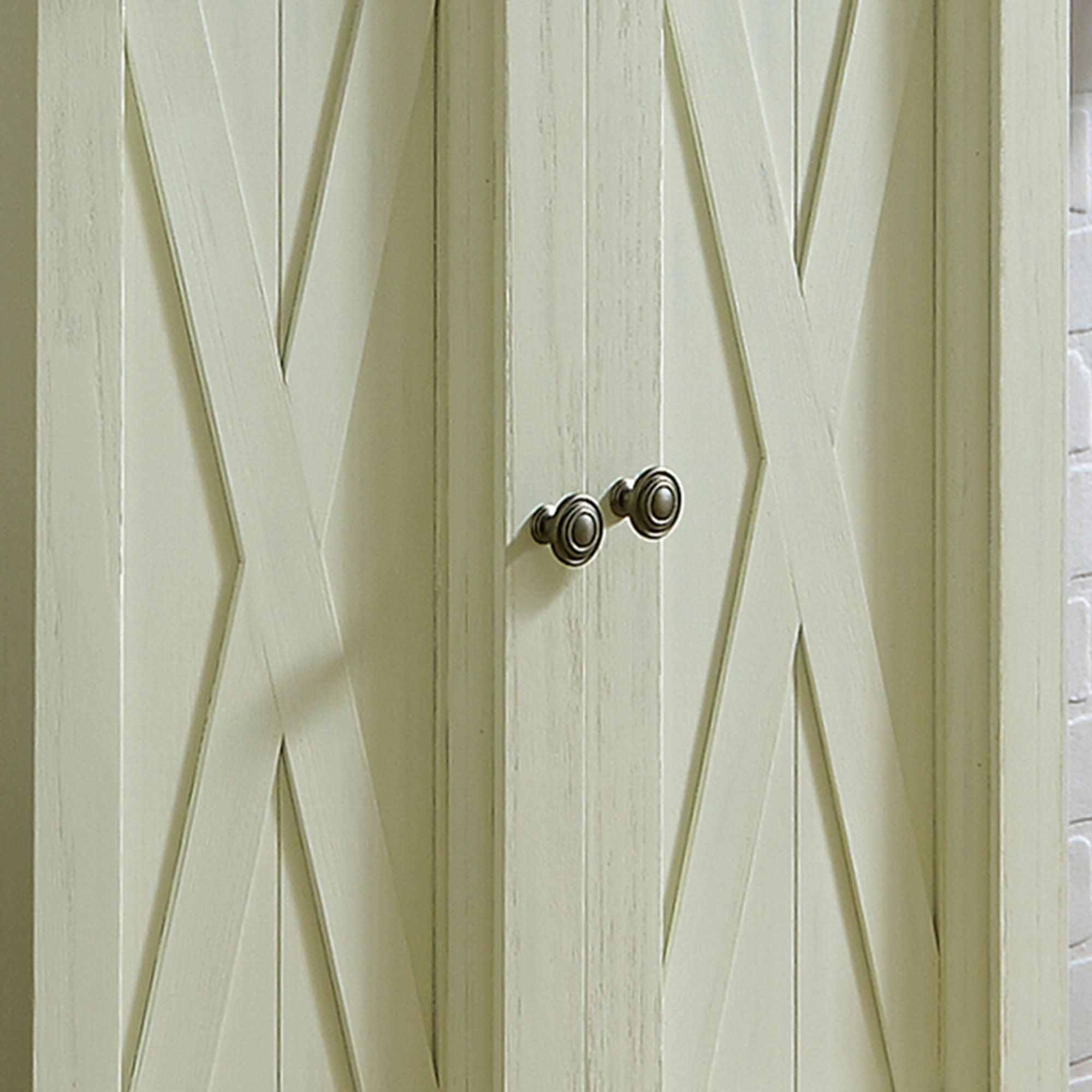 Seaside Lodge - Pantry - White