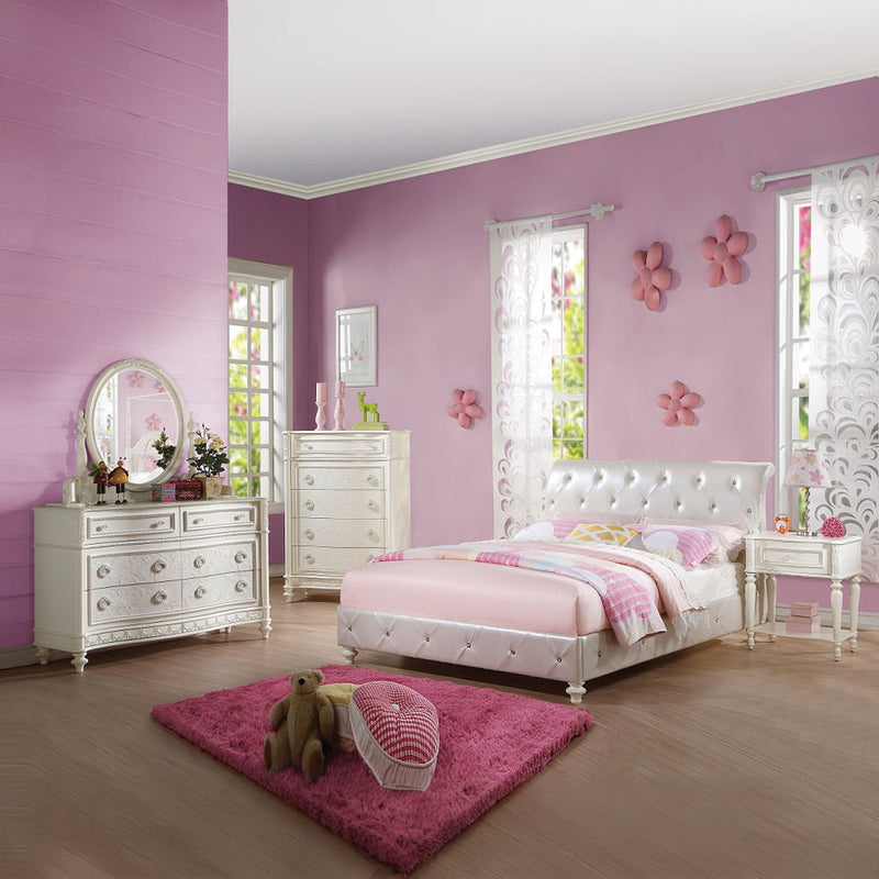 Dorothy - Chest - Ivory