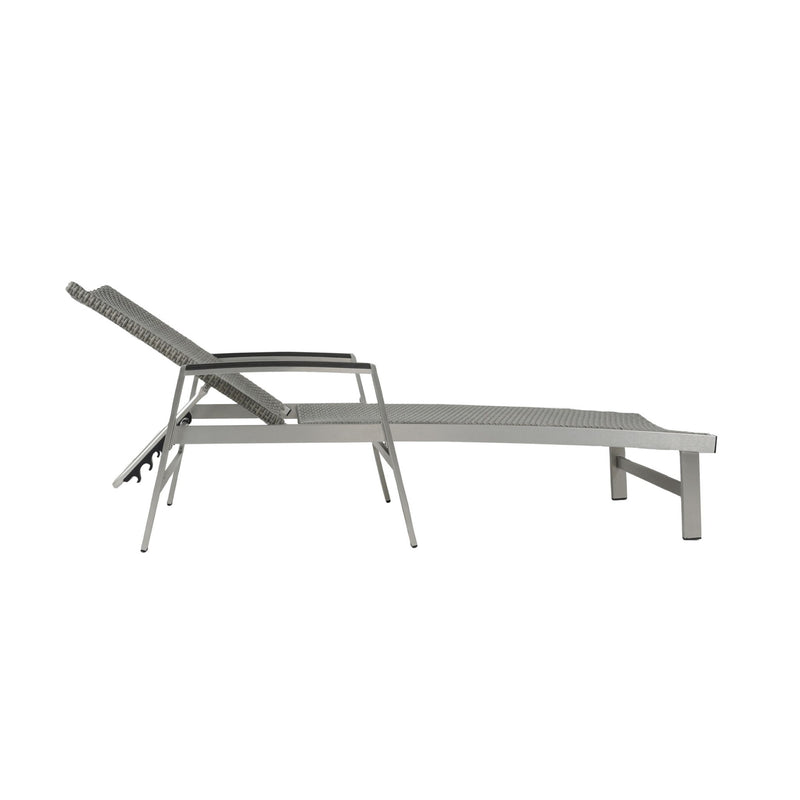 Oaxton - Chaise Lounge