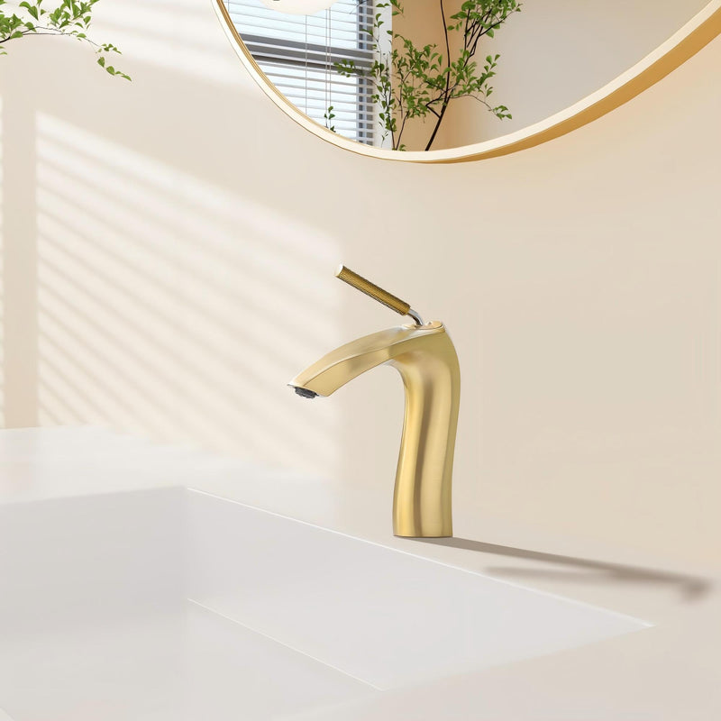 Contemporary Single Handle Lavatory Basin Faucet Durable Brass - Brushed Gold