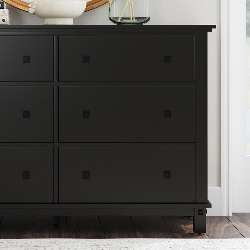 Oak Park - Elegant Dresser