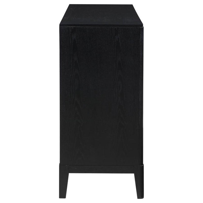 Brookmead - 8-Drawer Dresser - Black
