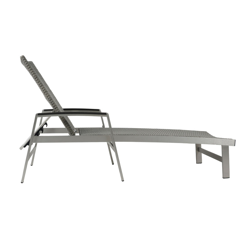 Oaxton - Chaise Lounge