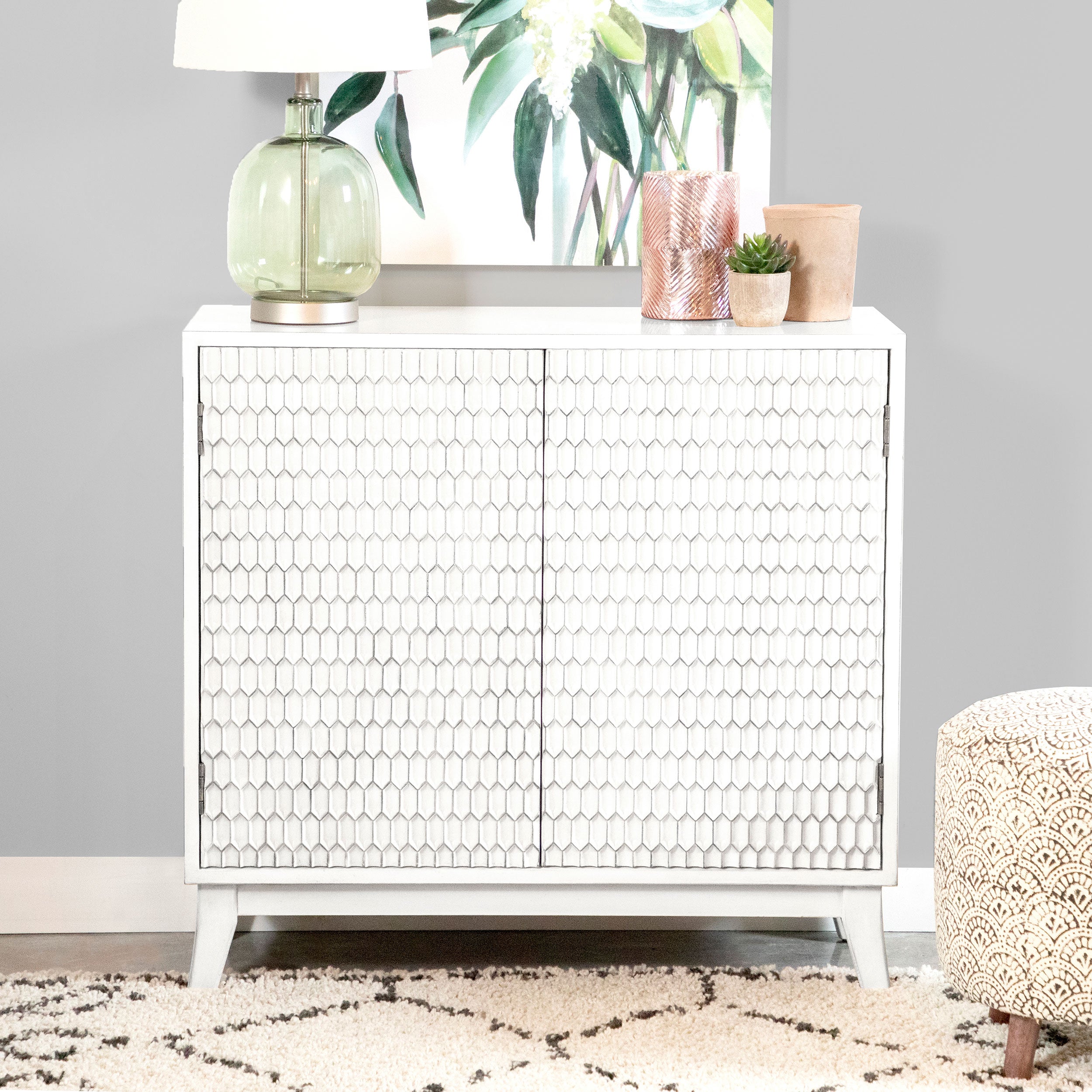 Gambon 2-door Wood Honeycomb Pattern Accent Cabinet White — view 2