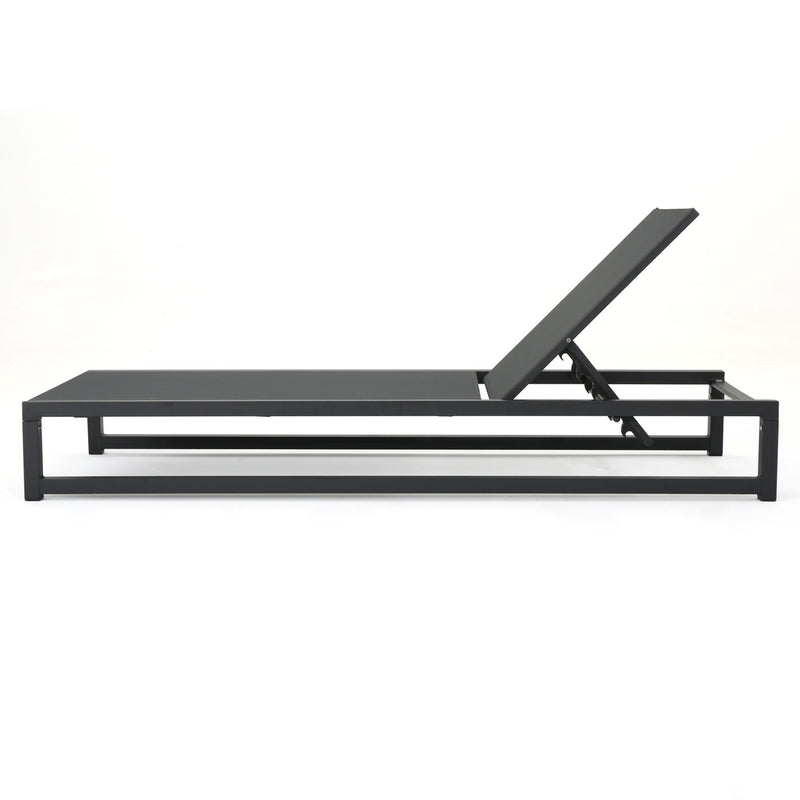 Outdoor Patio Chaise Lounge With 5 Reclining Positions