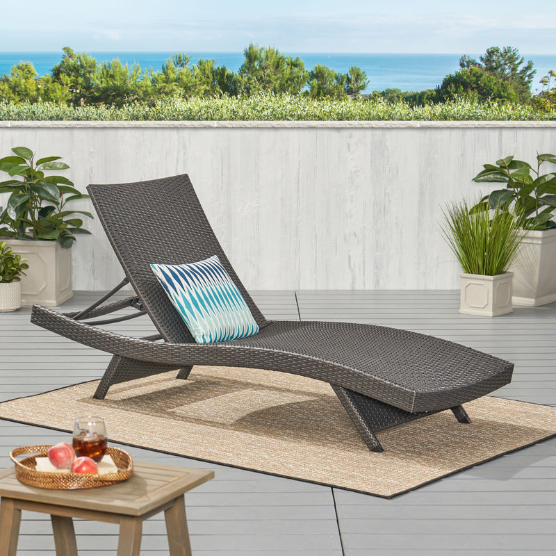Salem - Chaise Lounge