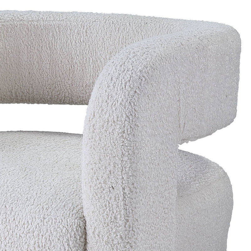 Yitua - Accent Chair - White Teddy Sherpa